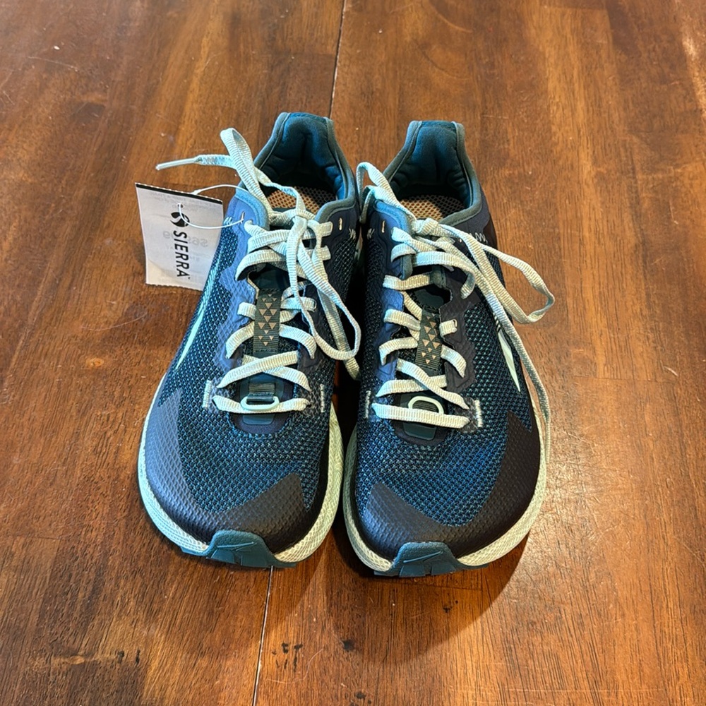 Altra, Timp 4, size 6